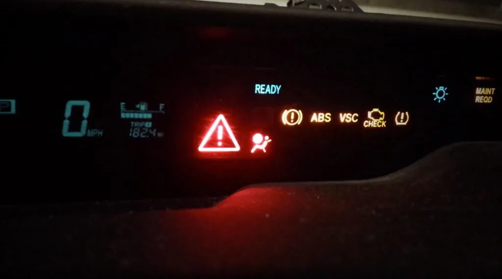 Signs a Hybrid Battery Is Going Bad