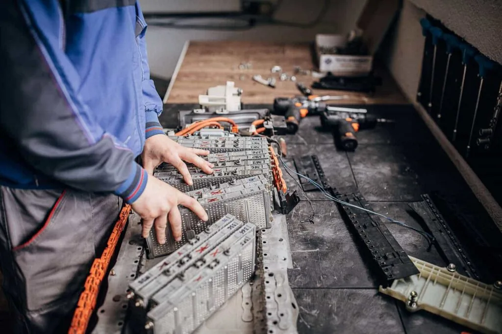 Environmental Benefits of Recycling Car Batteries